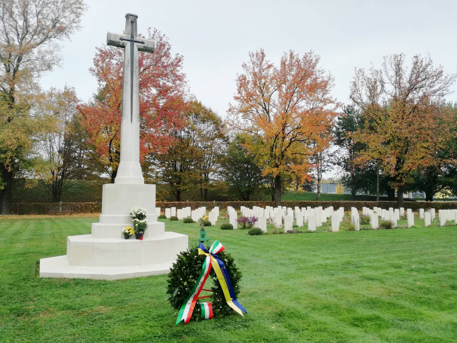 Immagine del cimitero inglese di Tavagnacco