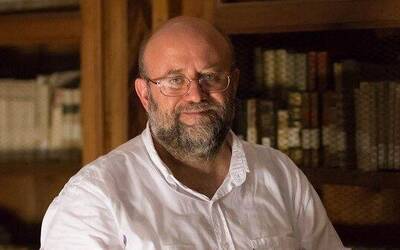 Angelo Floramo