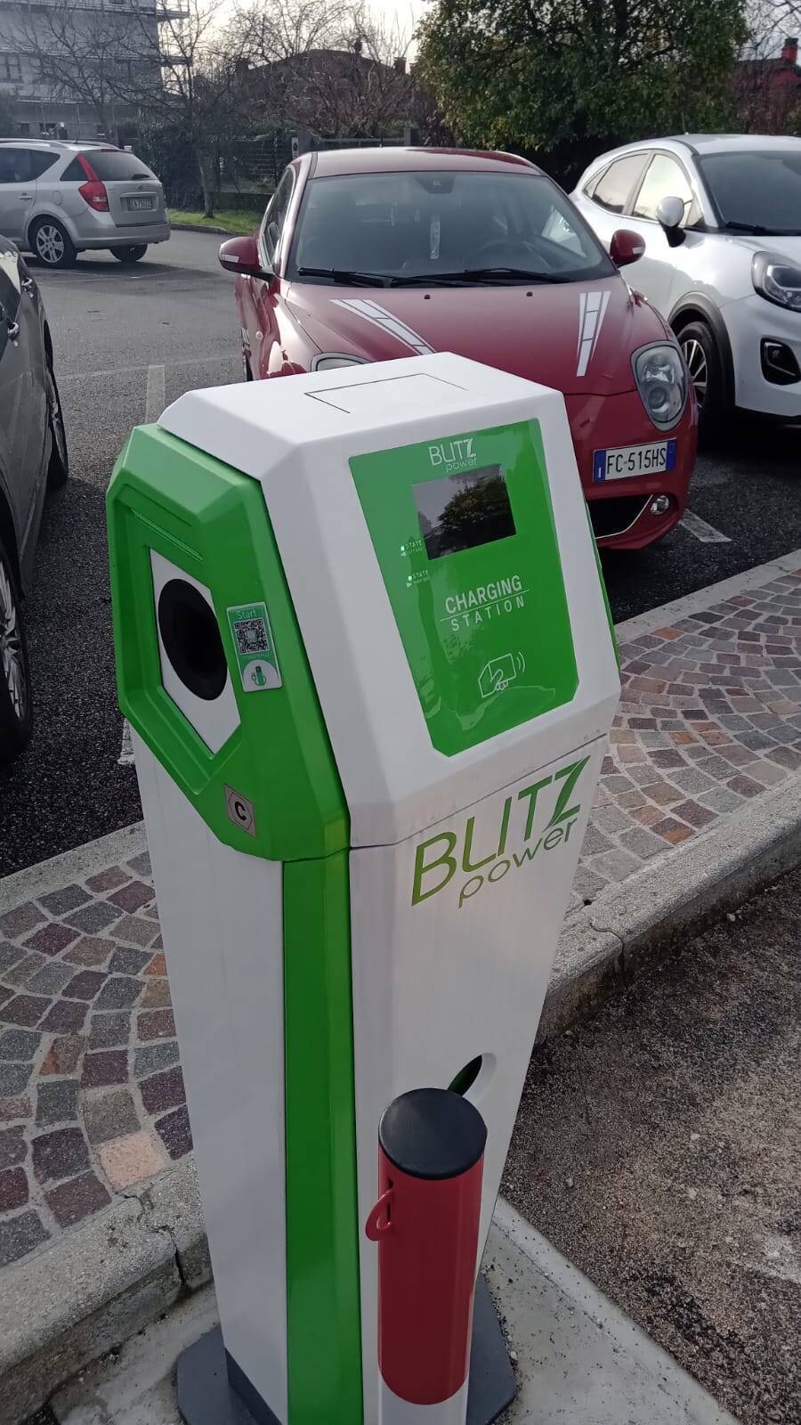 Immagine: Colonnina ricarica_Cavalicco