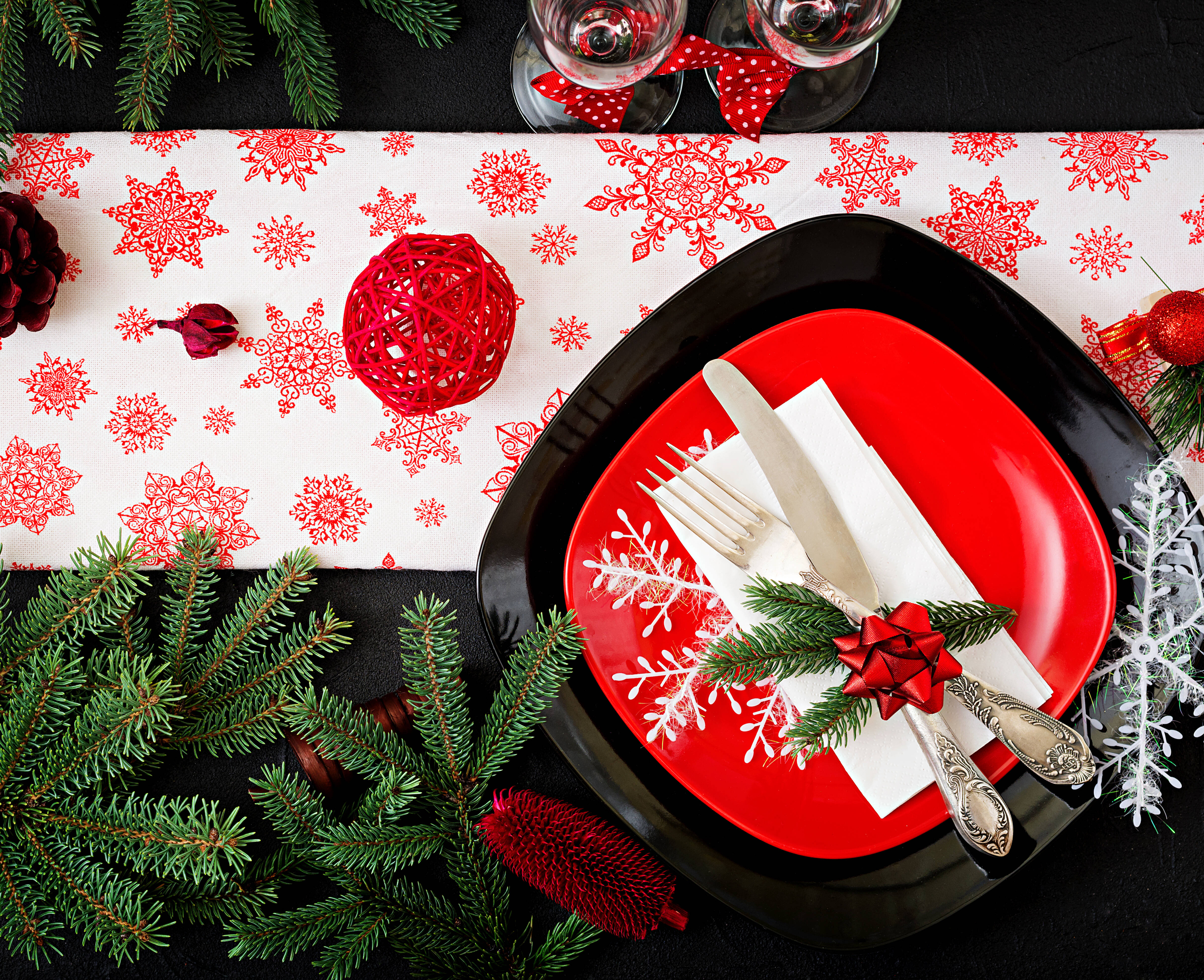 tavola imbandita per natale