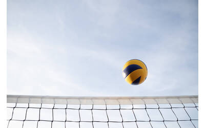 Immagine con palla da pallavolo