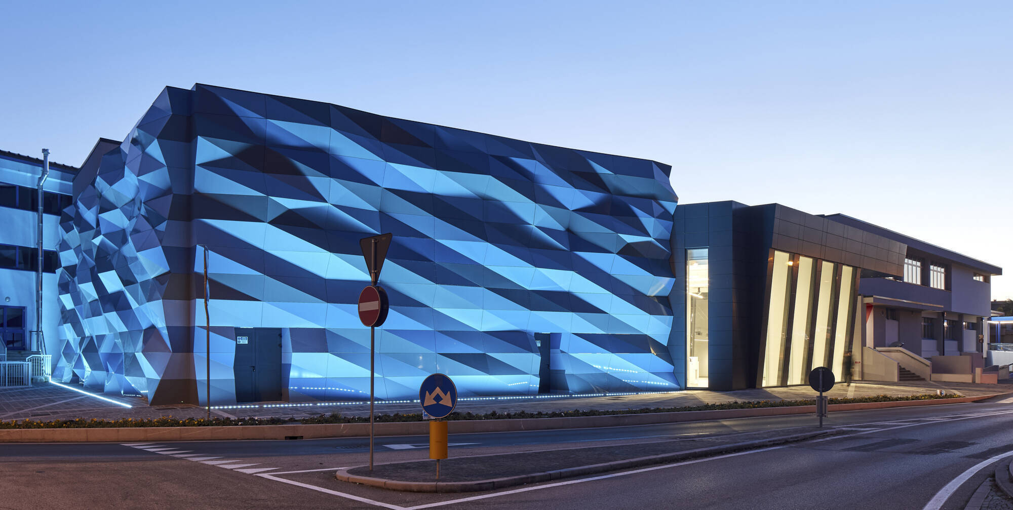 Immagine:  Teatro di Tavagnacco “Paolo Maurensig” 